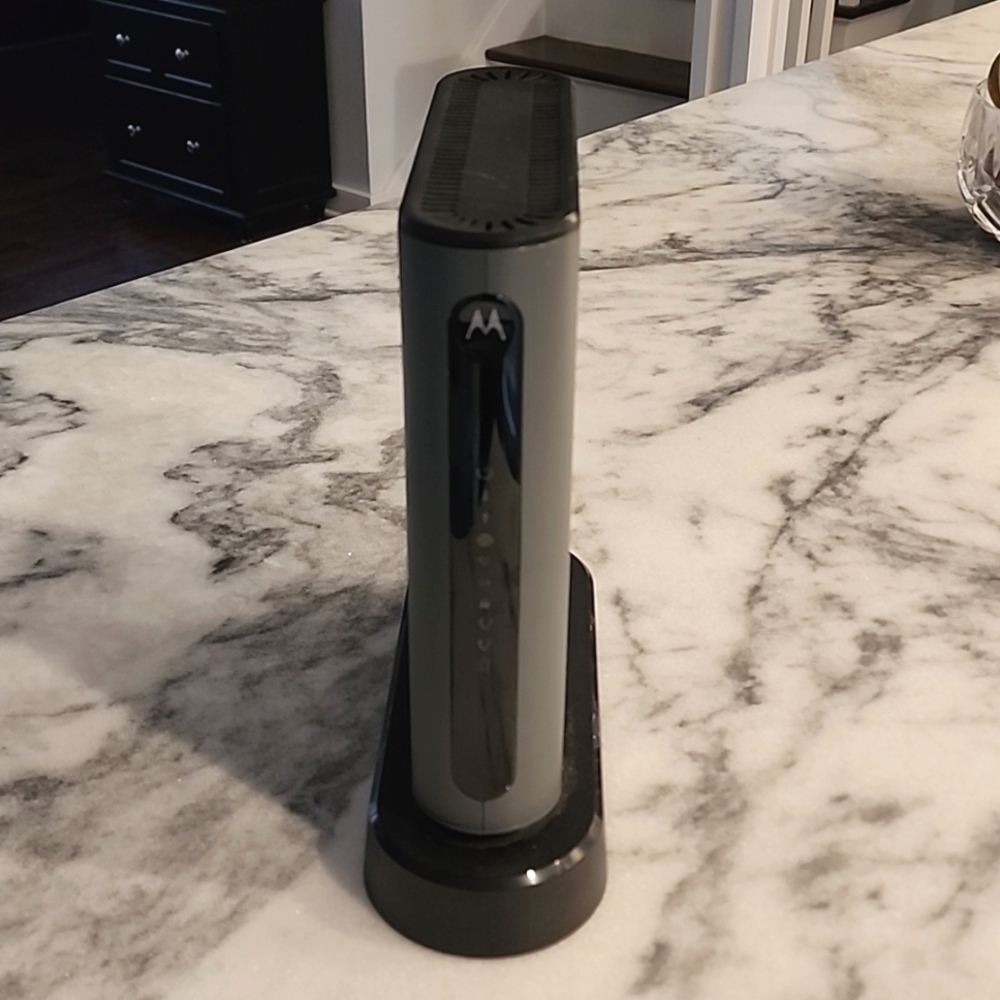 Motorola MT7711 WiFi Router with Voice